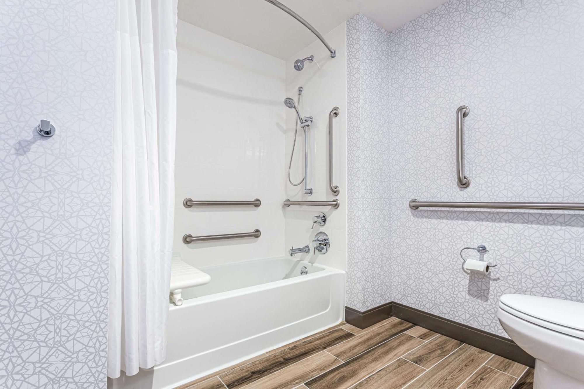 Hampton Inn & Suites Kittery-Portsmouth Luaran gambar